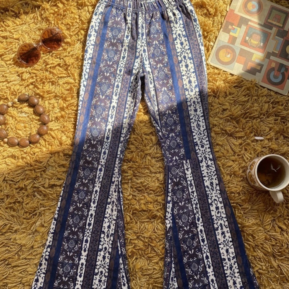 SHEIN Navy and White Patterned Flare Pants